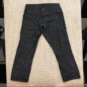 Lululemon crops size 10